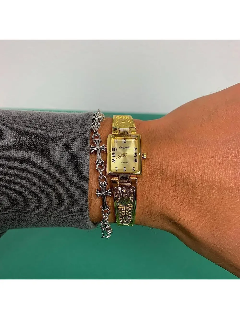 Y2k 2000s vintage style Cute Rectangular Butterfly Gold Classy Quartz Watch.